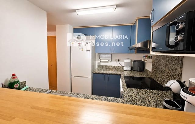 2 bedroom Flat for sale in Santa Margarida, Roses with pool garage - € 239,000 (Ref: 10009487)