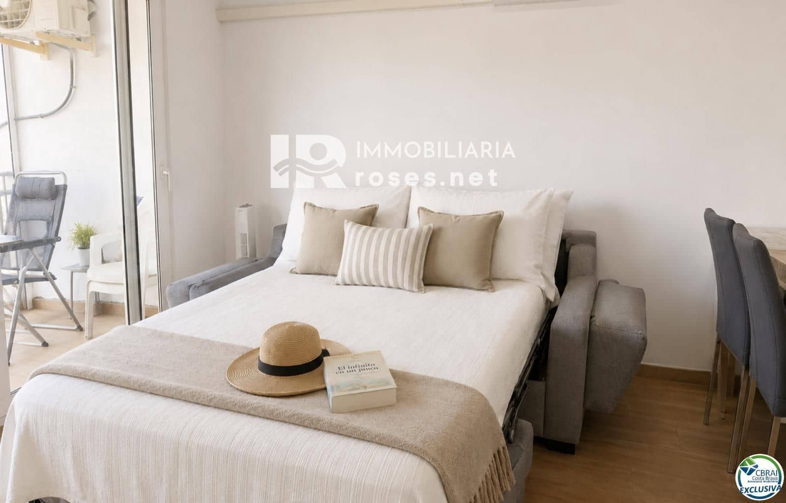 2 bedroom Flat for sale in Empuriabrava - € 215,000 (Ref: 10014140)