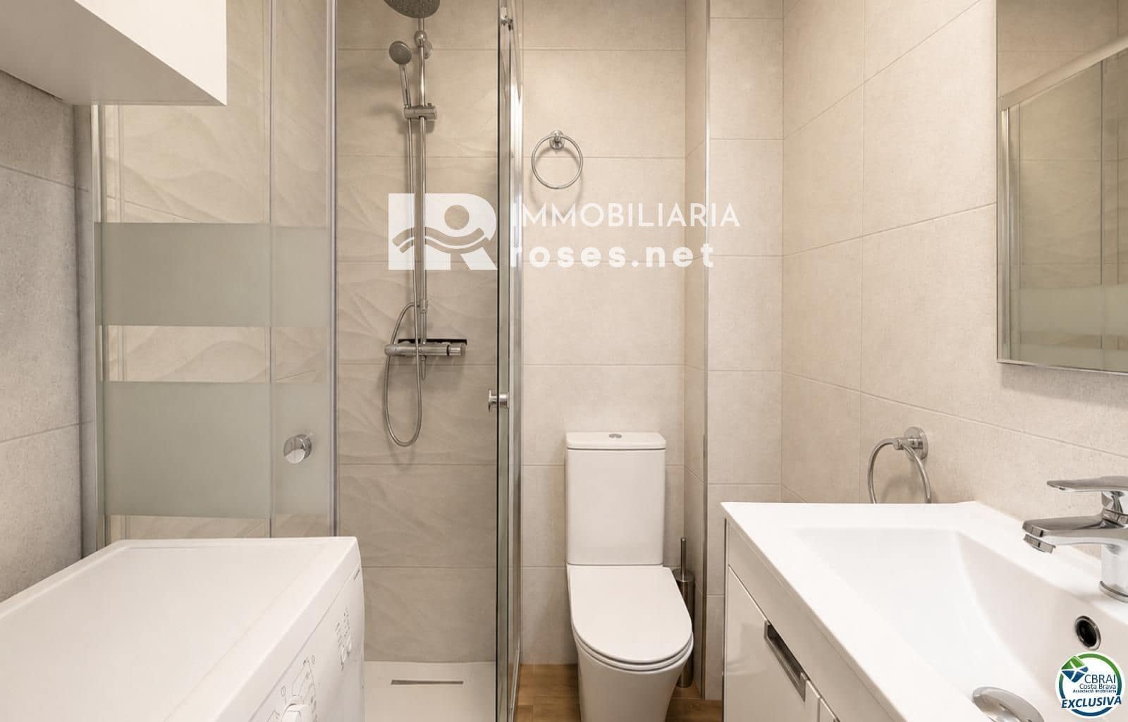 2 bedroom Flat for sale in Empuriabrava - € 215,000 (Ref: 10014140)