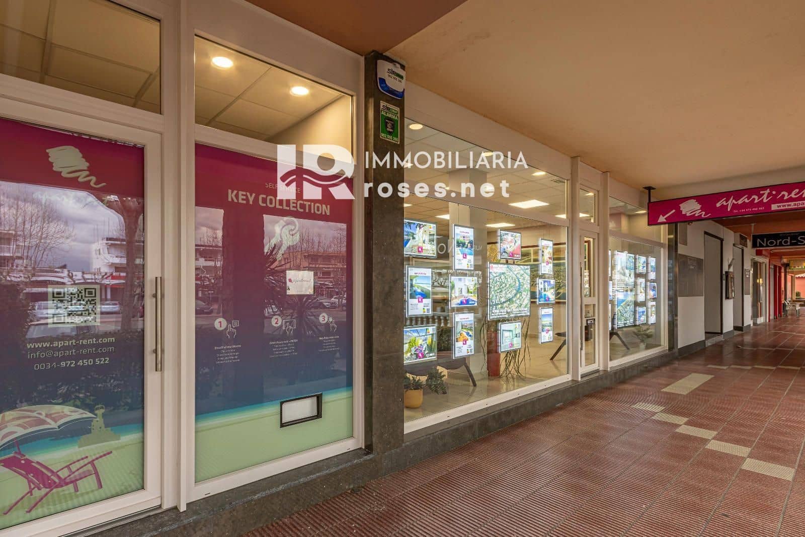 Wohnung zu verkaufen in Empuriabrava - 135.000 € (Ref: 10021209)