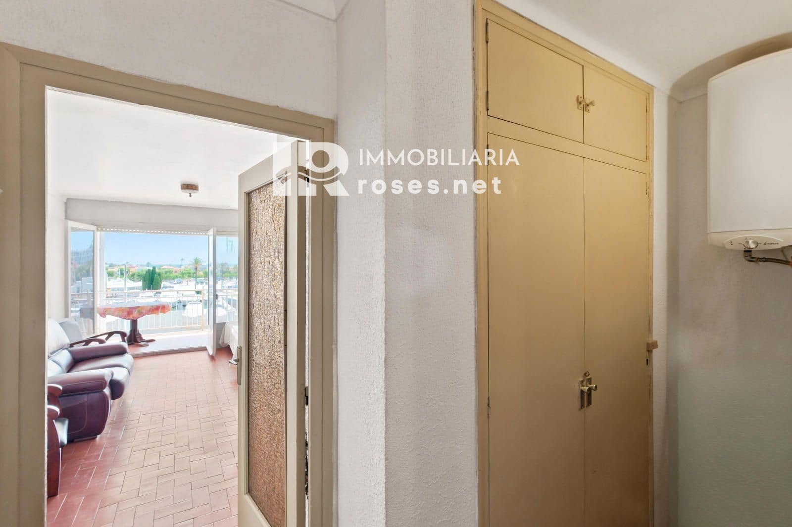 Wohnung zu verkaufen in Empuriabrava - 135.000 € (Ref: 10021209)