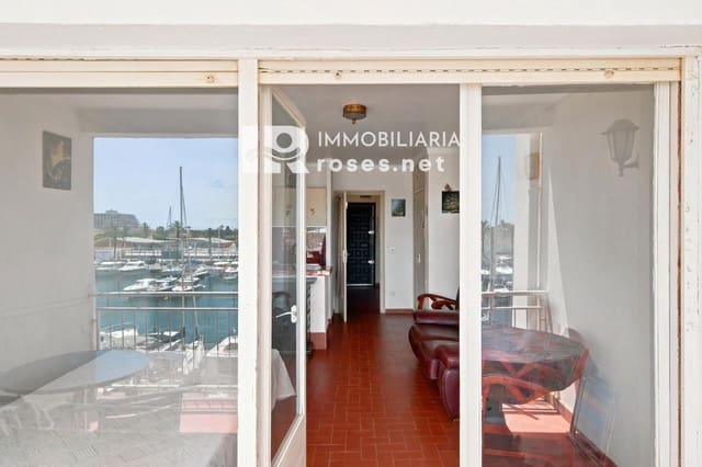 Wohnung zu verkaufen in Empuriabrava, Castelló d'Empúries - 135.000 € (Ref: 10021209)