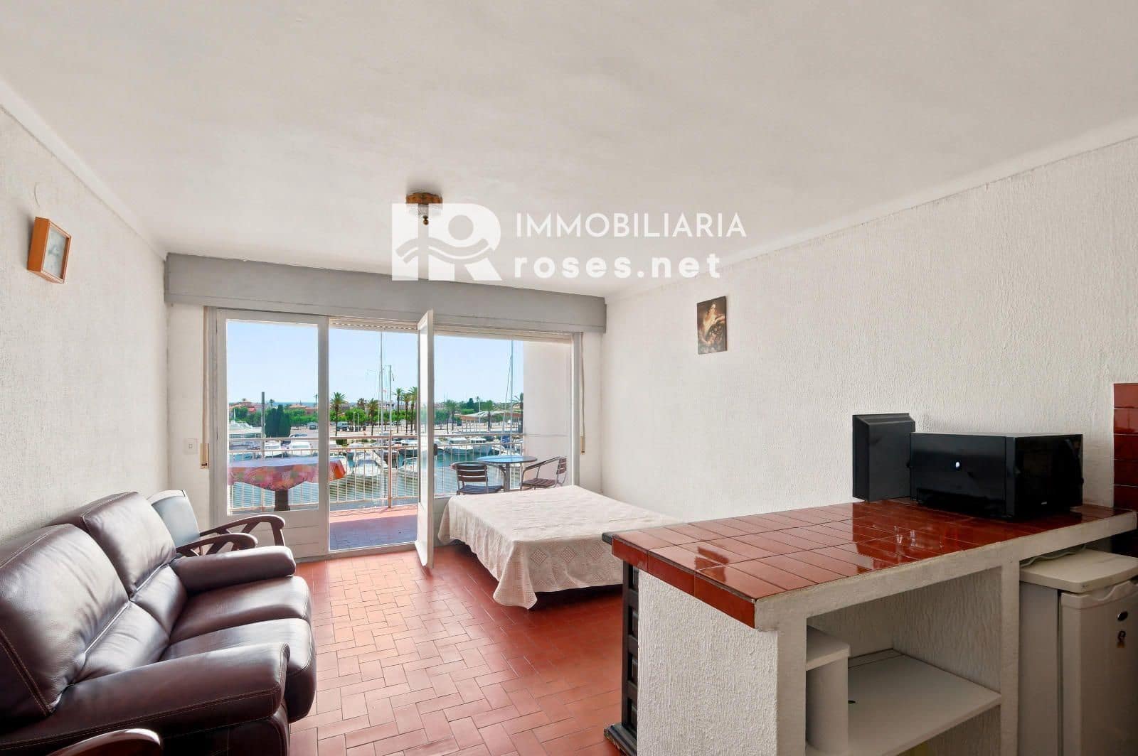 Wohnung zu verkaufen in Empuriabrava - 135.000 € (Ref: 10021209)