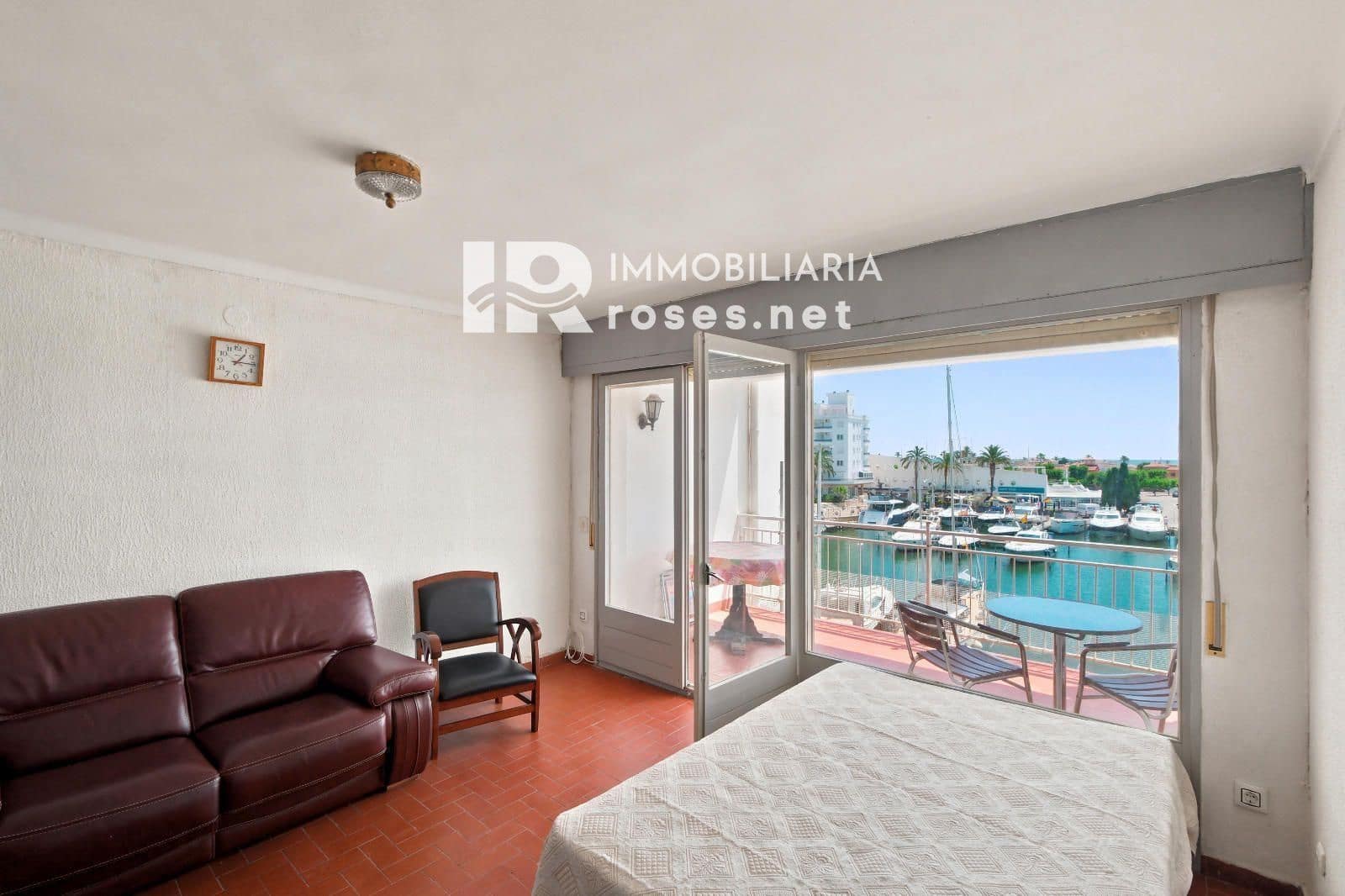 Wohnung zu verkaufen in Empuriabrava - 135.000 € (Ref: 10021209)