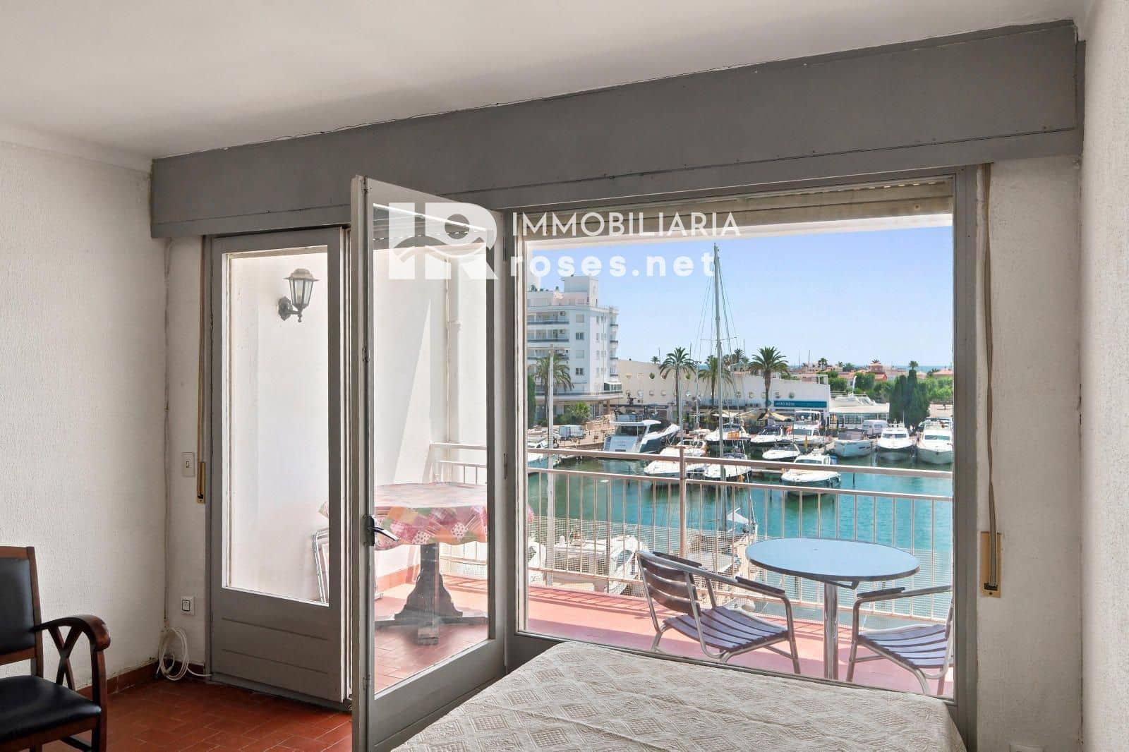 Wohnung zu verkaufen in Empuriabrava - 135.000 € (Ref: 10021209)