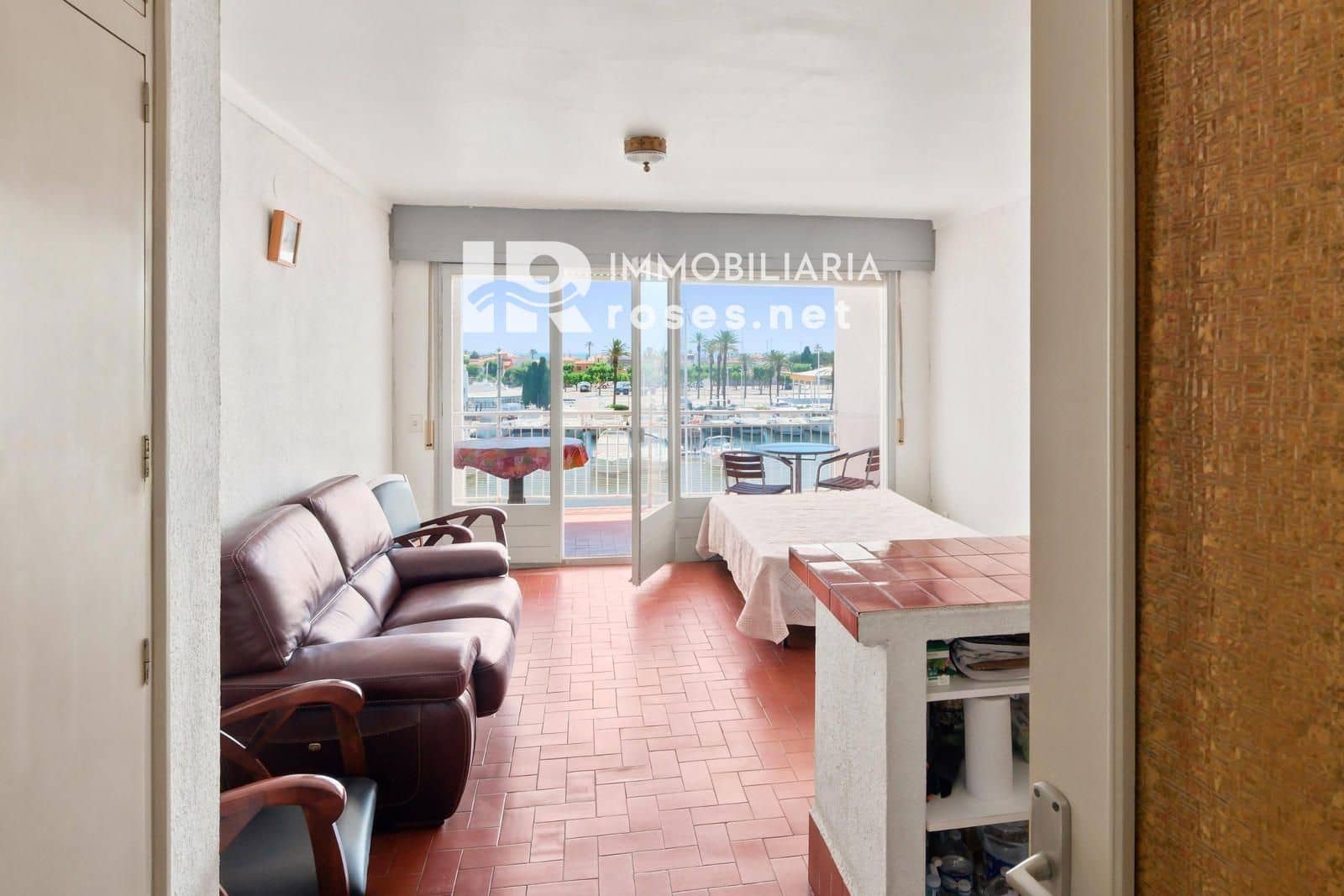 Wohnung zu verkaufen in Empuriabrava - 135.000 € (Ref: 10021209)