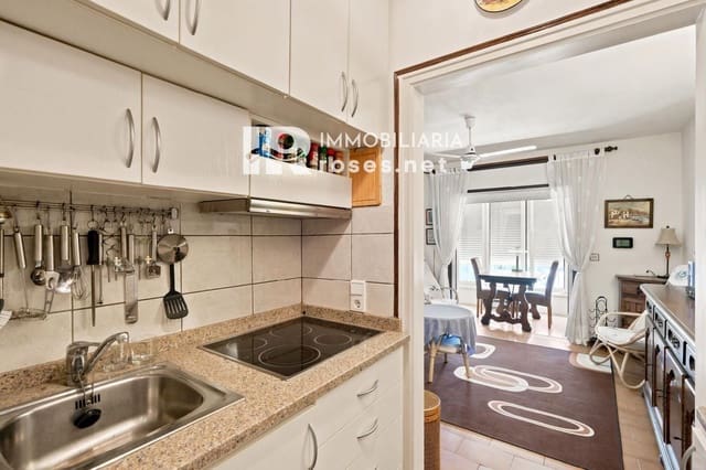 1 quarto Apartamento para venda em Empuriabrava, Castelló d'Empúries - 135 000 € (Ref: 10024457)