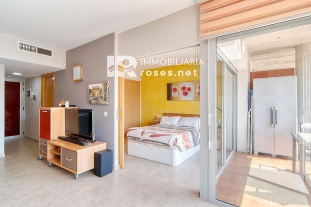 2 sovrum Lägenhet till salu i Santa Margarida, Roses med pool - 259 000 € (Ref: 10031027)