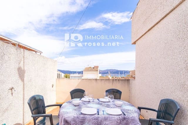 2 bedroom Flat for sale in Empuriabrava, Castelló d'Empúries - € 265,000 (Ref: 10034244)
