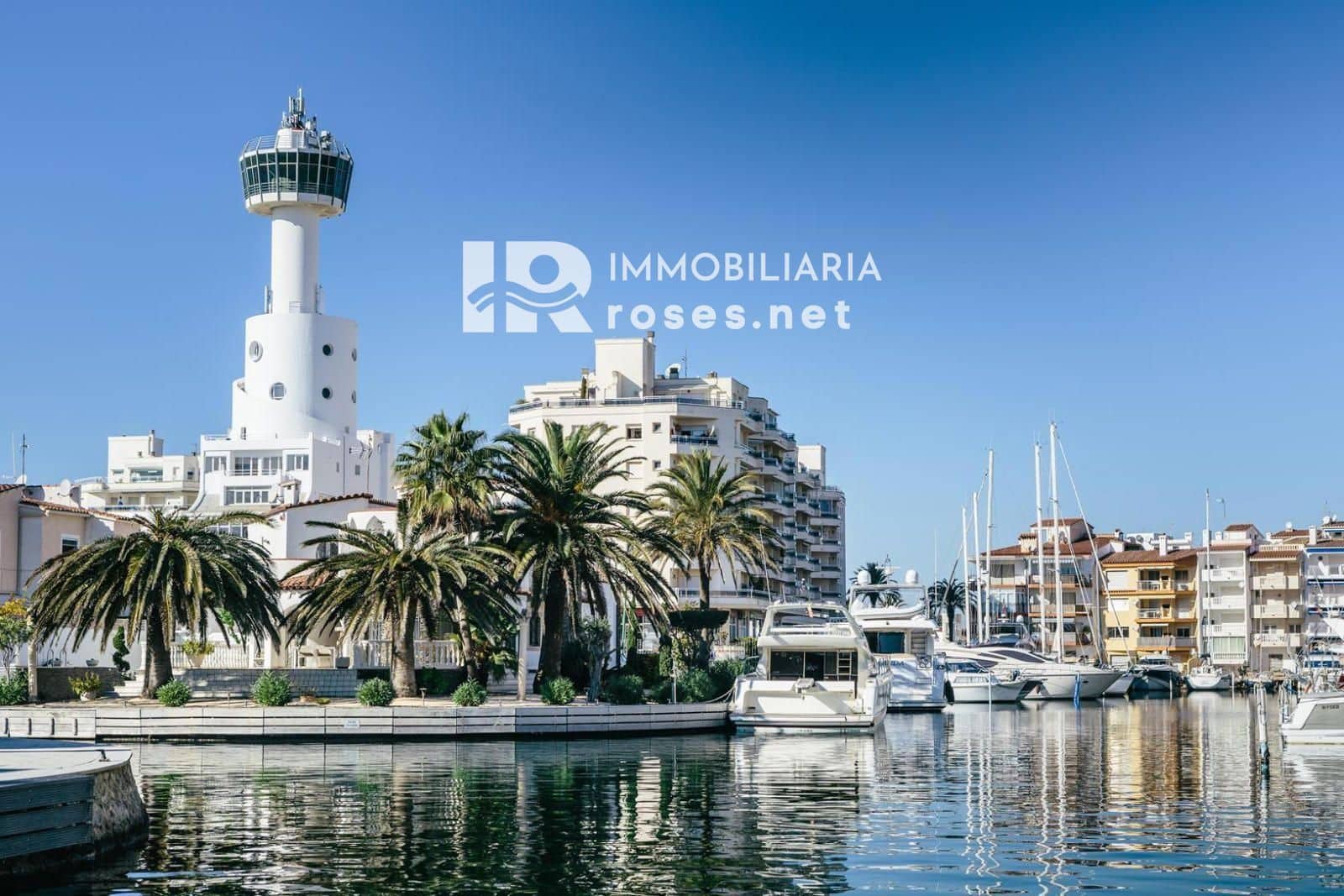 2 bedroom Flat for sale in Empuriabrava - € 265,000 (Ref: 10034244)