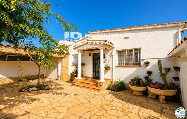 3 sypialnia Willa na sprzedaż w Empuriabrava, Castelló d'Empúries z garażem - 795 000 € (Ref: 10037744)