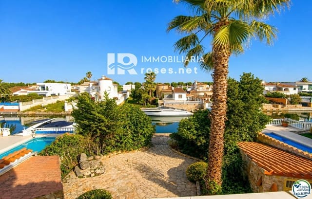 3 sypialnia Willa na sprzedaż w Empuriabrava, Castelló d'Empúries z garażem - 795 000 € (Ref: 10037744)