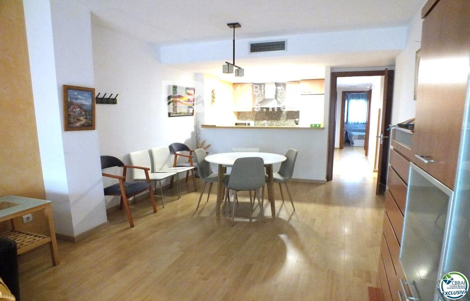 2 bedroom Flat for sale in Roses with pool - € 475,000 (Ref: 10037745)
