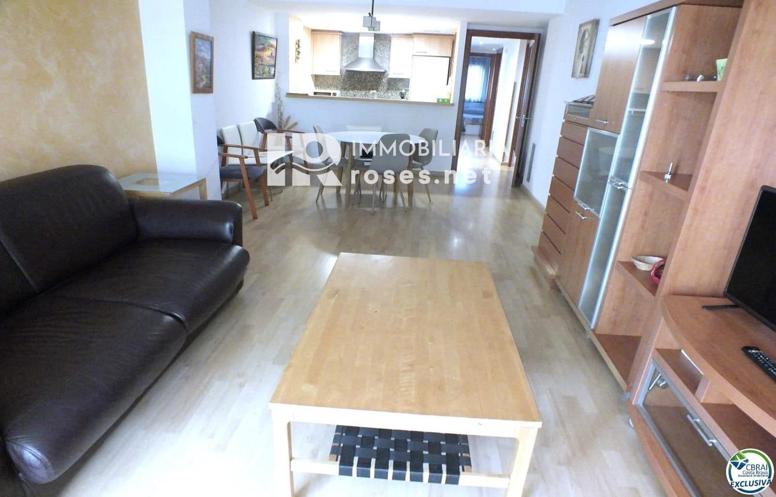 2 bedroom Flat for sale in Roses with pool - € 475,000 (Ref: 10037745)