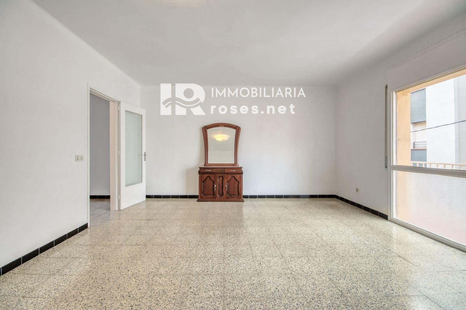 3 sovrum Lägenhet till salu i Roses - 185 500 € (Ref: 10045497)