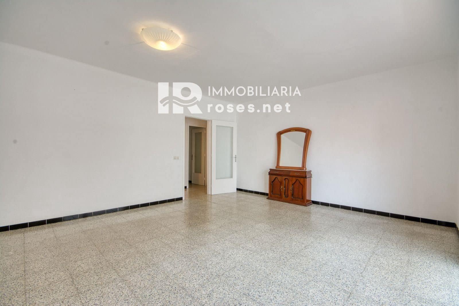 3 sovrum Lägenhet till salu i Roses - 185 500 € (Ref: 10045497)