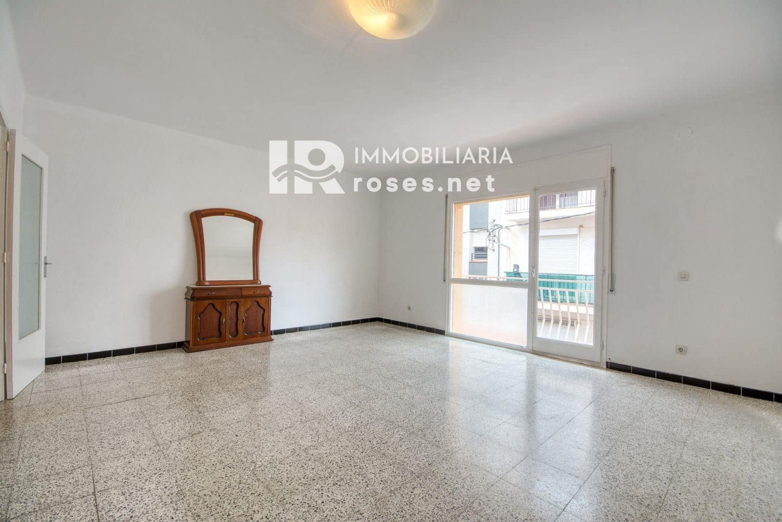 3 sovrum Lägenhet till salu i Roses - 185 500 € (Ref: 10045497)