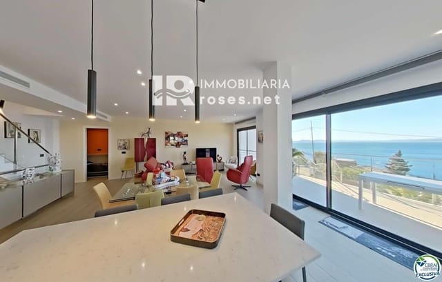 3 slaapkamer Villa te koop in Roses met zwembad garage - € 1.499.000 (Ref: 10051919)