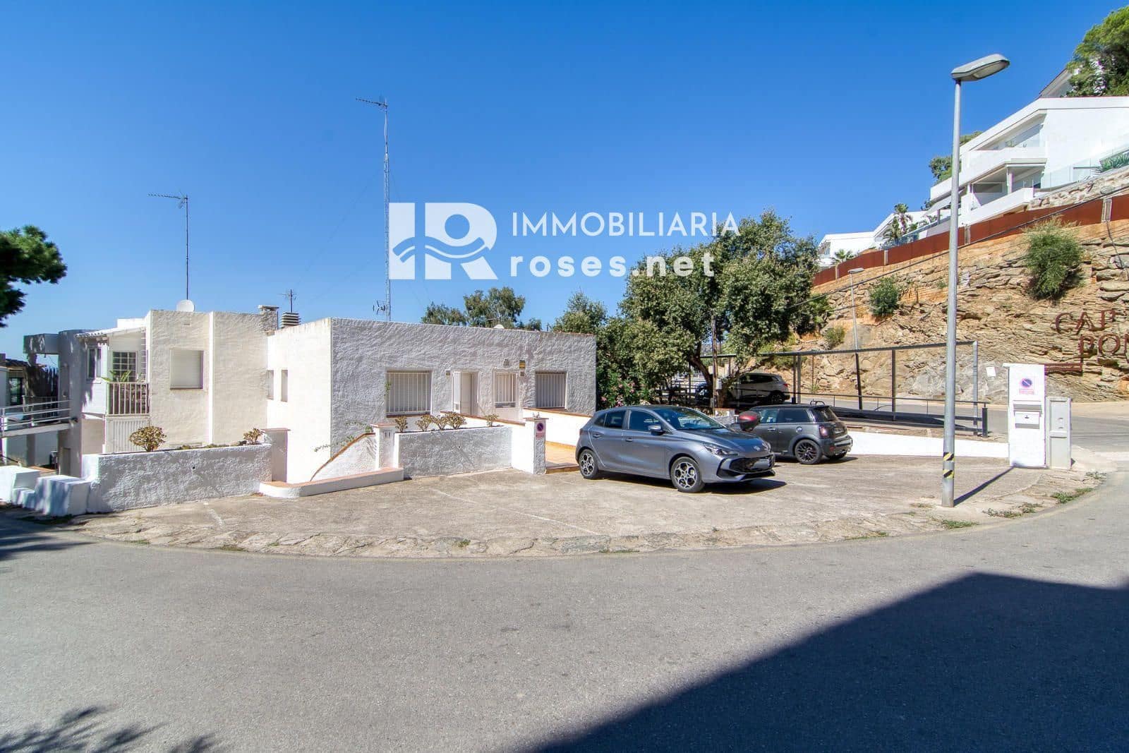 1 bedroom Flat for sale in Roses - € 172,000 (Ref: 10055745)