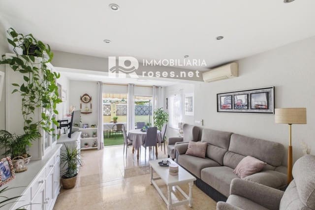 2 soverom Villa til salgs i Empuriabrava, Castelló d'Empúries med garasje - € 307 000 (Ref: 10068117)