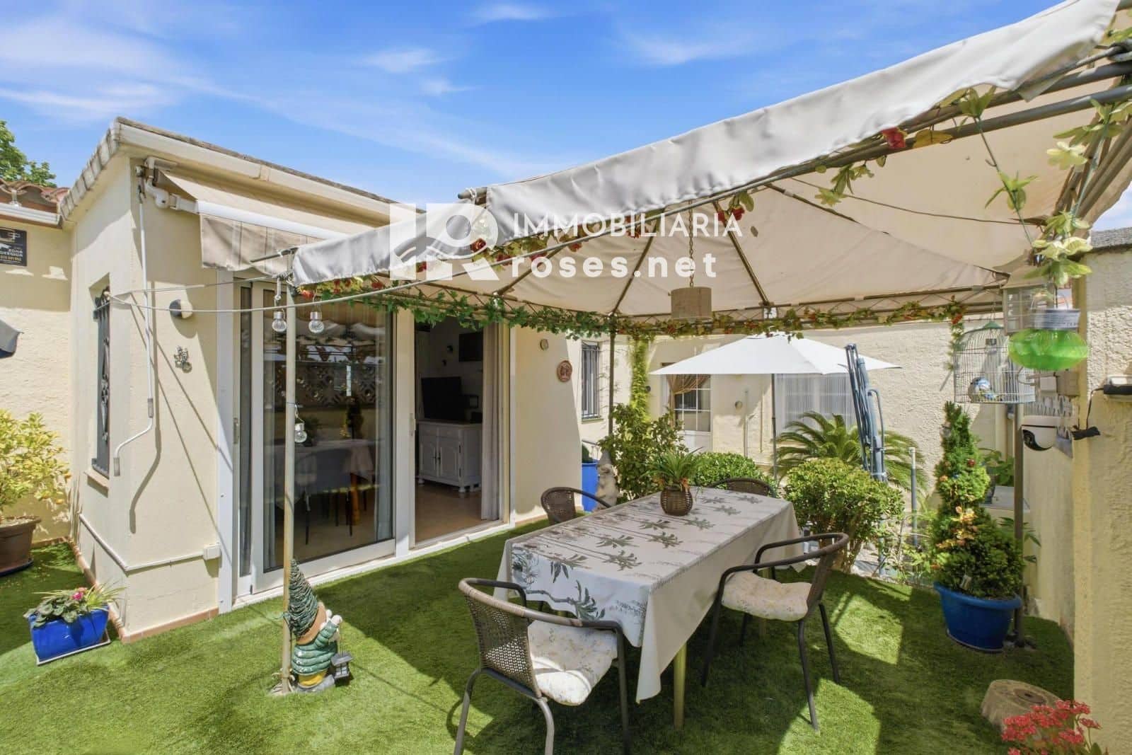 2 soverom Villa til salgs i Empuriabrava med garasje - € 307 000 (Ref: 10068117)