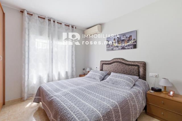 2 soverom Villa til salgs i Empuriabrava, Castelló d'Empúries med garasje - € 307 000 (Ref: 10068117)