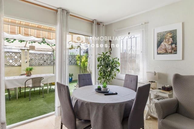 2 soverom Villa til salgs i Empuriabrava, Castelló d'Empúries med garasje - € 307 000 (Ref: 10068117)