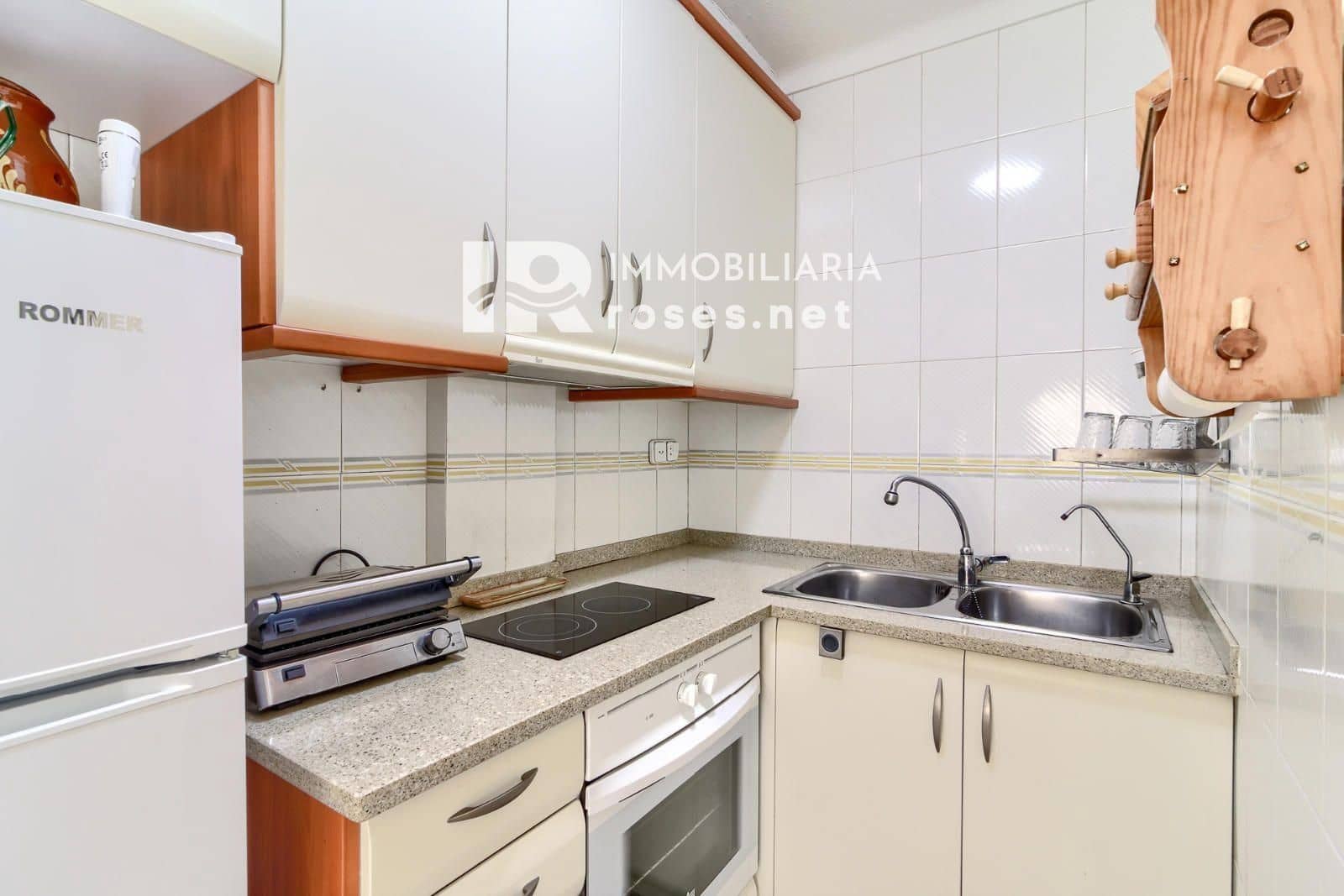 1 sovrum Lägenhet till salu i Roses - 179 000 € (Ref: 10072880)