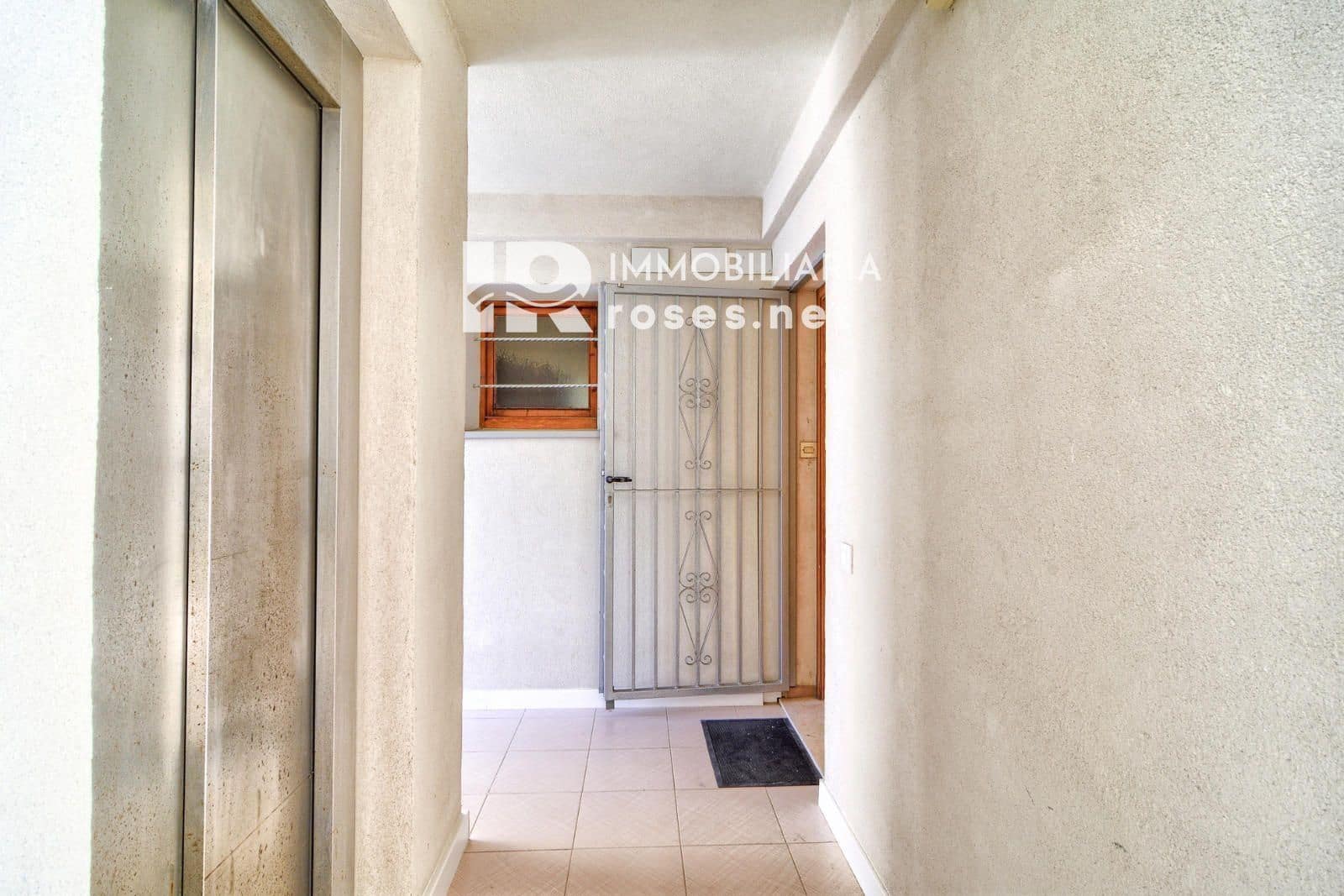 1 sovrum Lägenhet till salu i Roses - 179 000 € (Ref: 10072880)