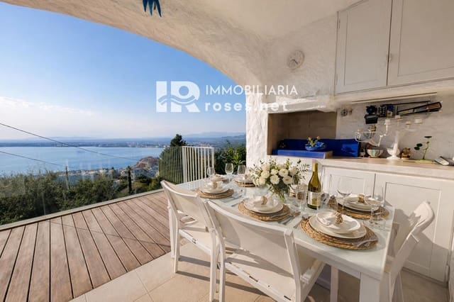 3 Zimmer Wohnung zu verkaufen in Roses mit Pool Garage - 670.000 € (Ref: 10078428)