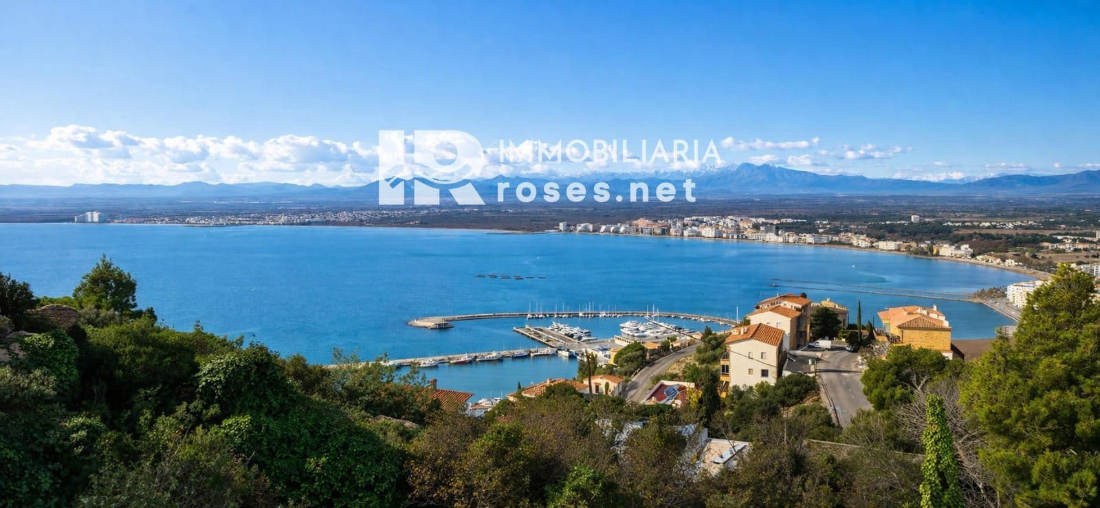 3 Zimmer Wohnung zu verkaufen in Roses mit Pool Garage - 670.000 € (Ref: 10078428)