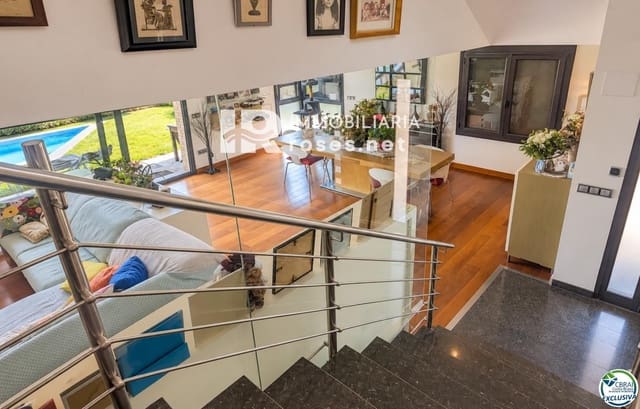5 camera da letto Villa in vendita in Roses con piscina garage - 620.000 € (Rif: 10099159)