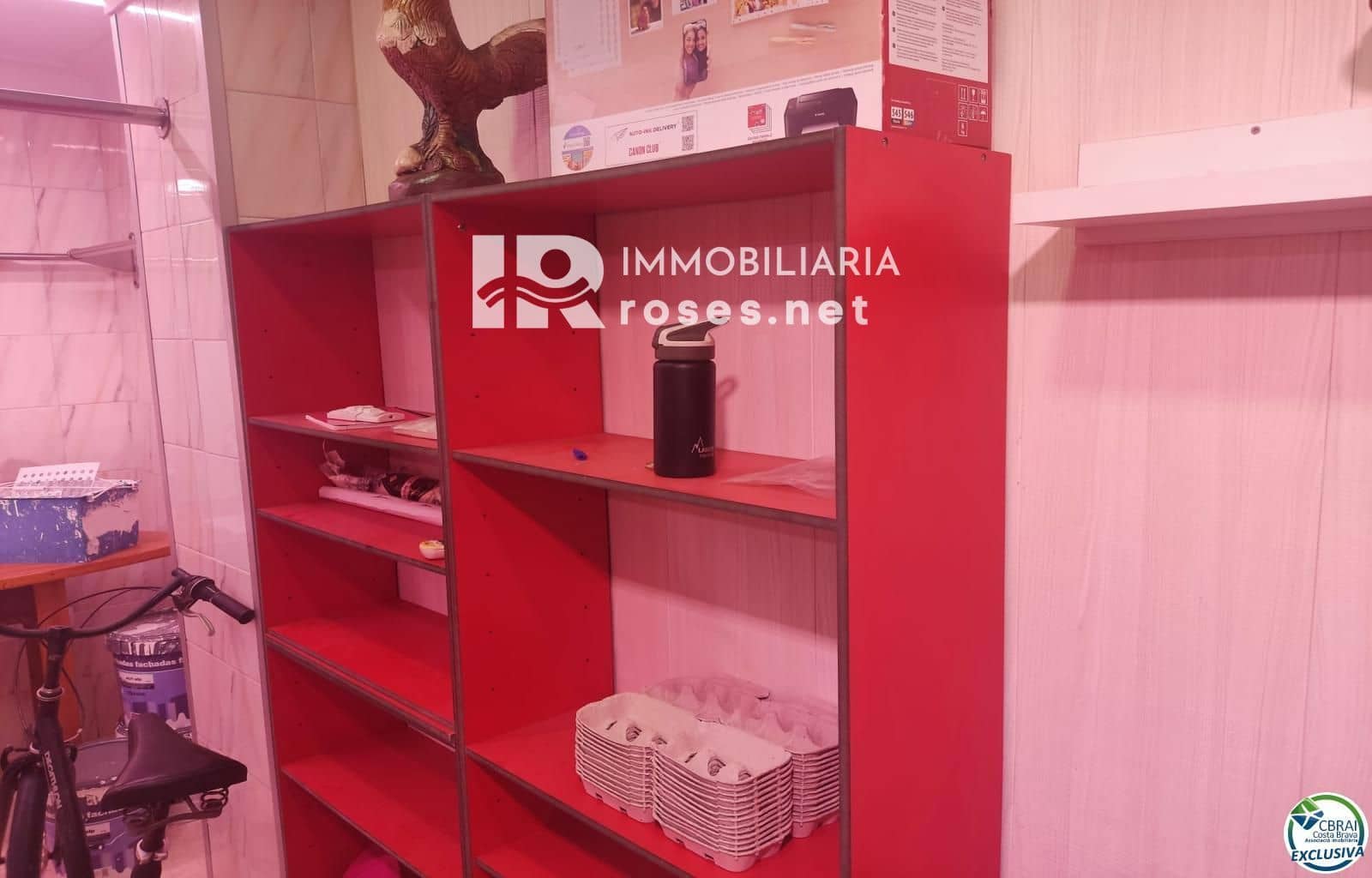 Comercial para venda em Empuriabrava - 144 000 € (Ref: 10099161)