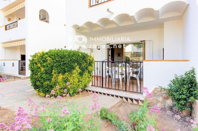 Piso de 1 habitación en Roses en venta con piscina garaje - 135.000 € (Ref: 10100552)