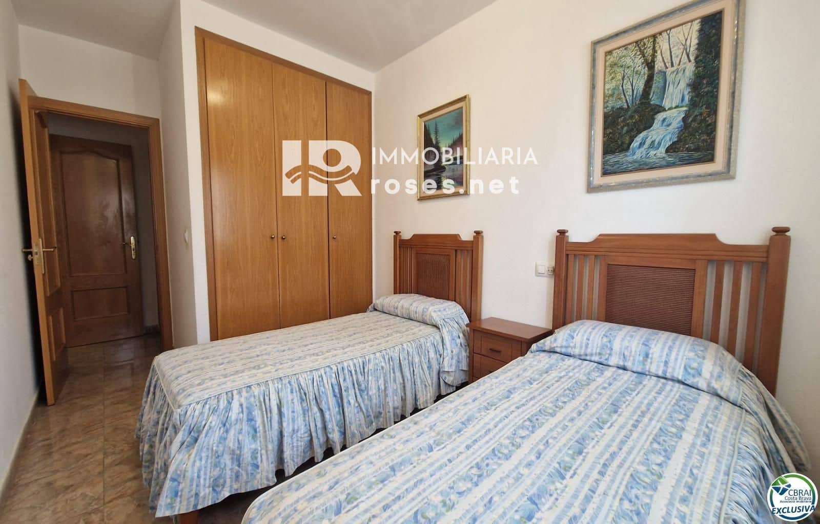 Piso de 3 habitaciones en Roses en venta con piscina garaje - 340.000 € (Ref: 10100553)