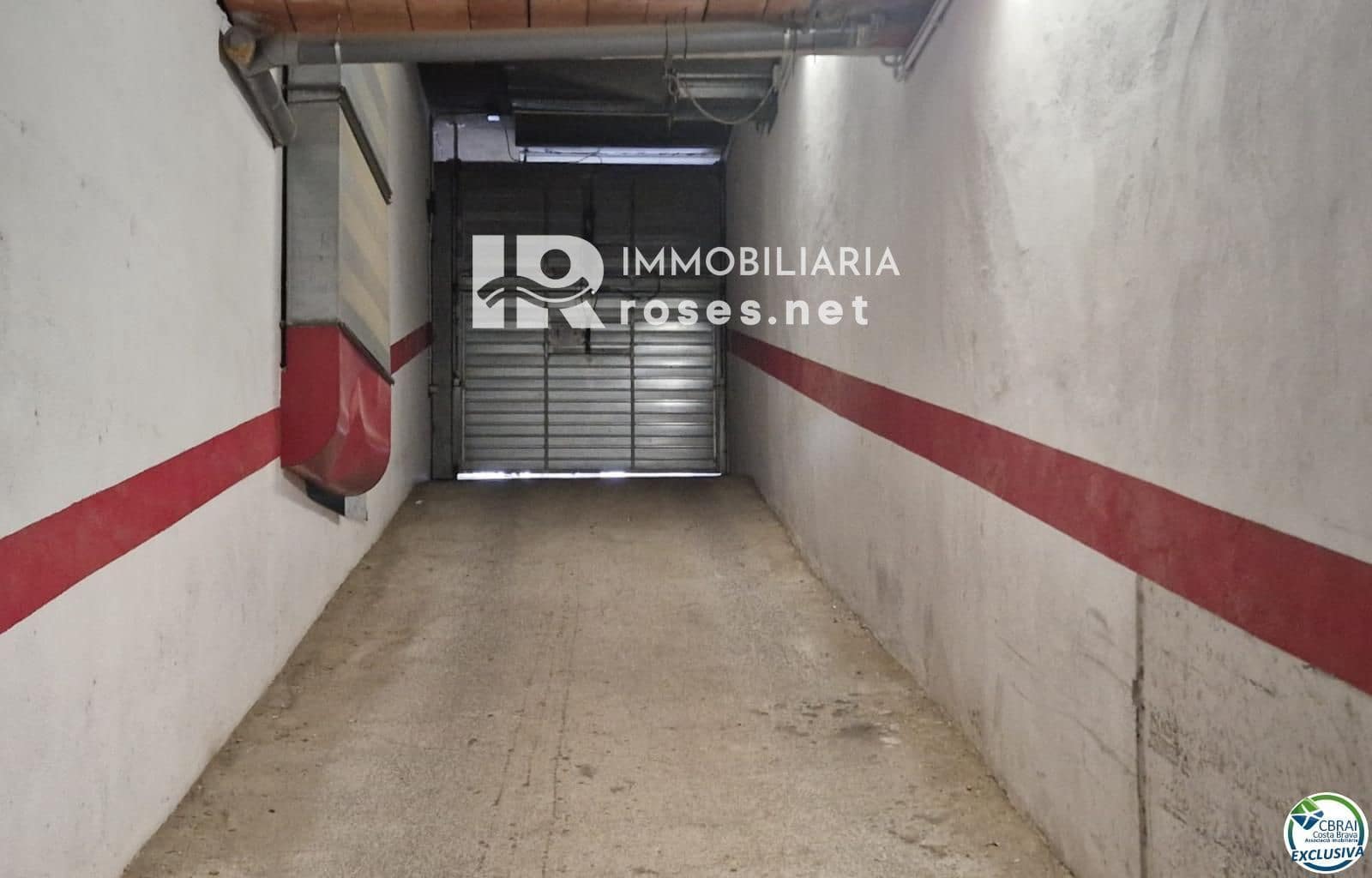 Piso de 3 habitaciones en Roses en venta con piscina garaje - 340.000 € (Ref: 10100553)
