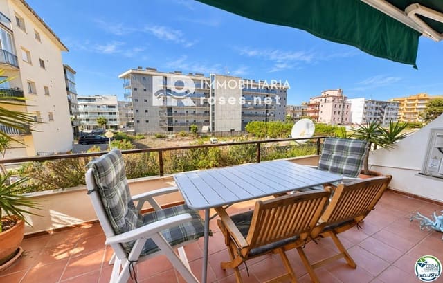 Piso en Santa Margarida, Roses en venta - 185.000 € (Ref: 10100554)