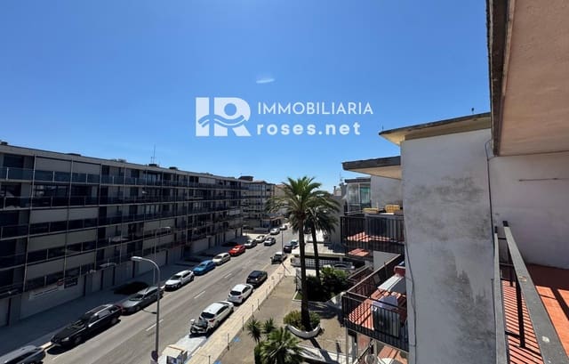 Piso de 2 habitaciones en Santa Margarida, Roses en venta - 180.000 € (Ref: 10100556)