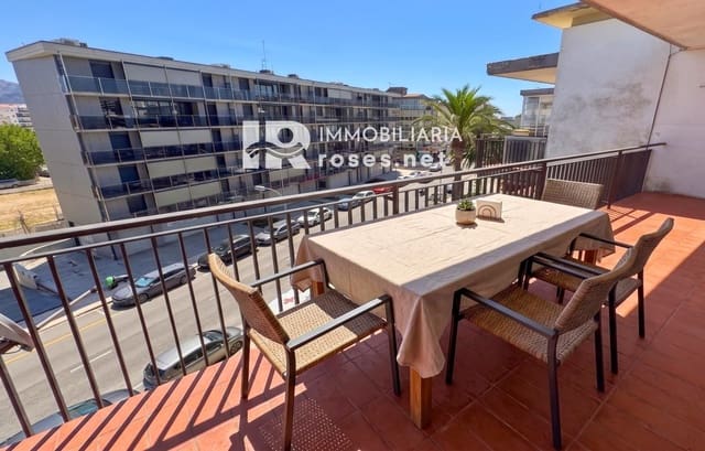 Piso de 2 habitaciones en Santa Margarida, Roses en venta - 180.000 € (Ref: 10100556)