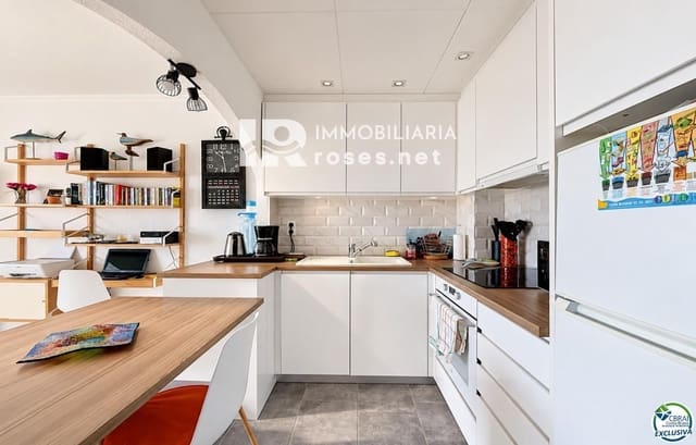 1 quarto Apartamento para venda em Empuriabrava, Castelló d'Empúries com piscina garagem - 190 000 € (Ref: 10111878)
