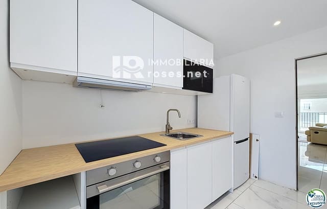 2 sovrum Lägenhet till salu i Santa Margarida, Roses - 169 000 € (Ref: 10130174)