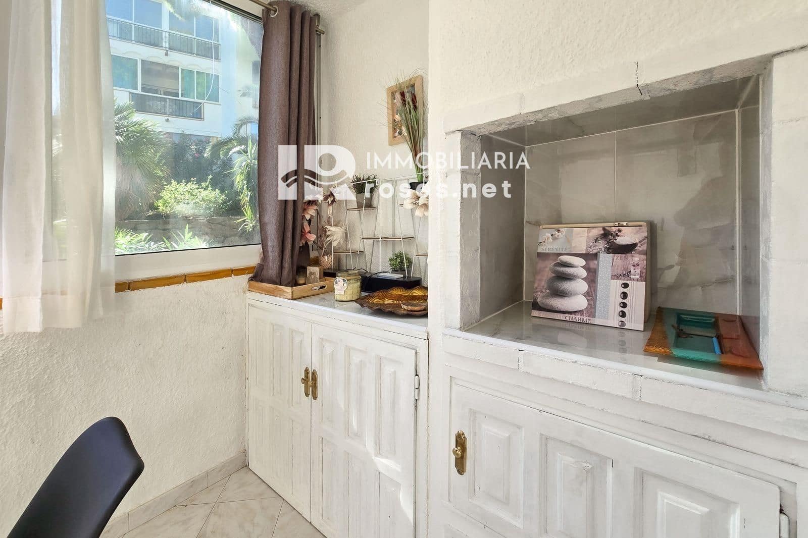 1 chambre Appartement à vendre à Roses avec piscine garage - 139 500 € (Ref: 10132051)