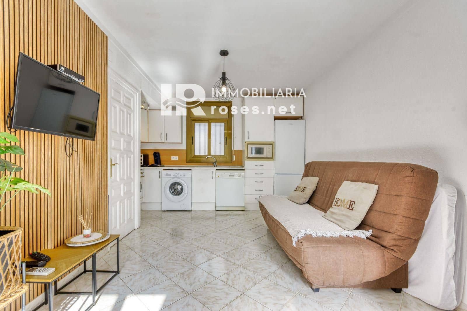 1 chambre Appartement à vendre à Roses avec piscine garage - 139 500 € (Ref: 10132051)