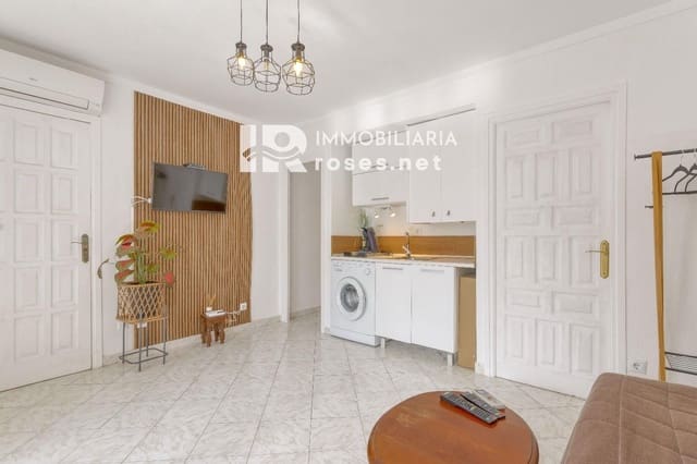 1 Zimmer Wohnung zu verkaufen in Roses mit Pool Garage - 139.500 € (Ref: 10133499)