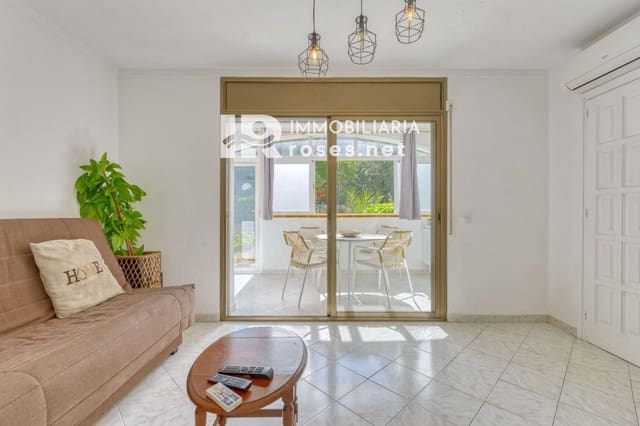 1 Zimmer Wohnung zu verkaufen in Roses mit Pool Garage - 139.500 € (Ref: 10133499)