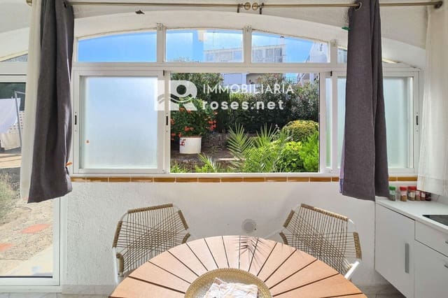 1 Zimmer Wohnung zu verkaufen in Roses mit Pool Garage - 139.500 € (Ref: 10133499)