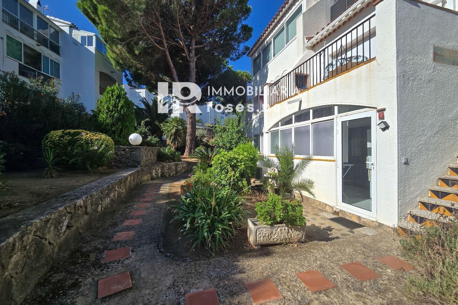 1 Zimmer Wohnung zu verkaufen in Roses mit Pool Garage - 139.500 € (Ref: 10133499)