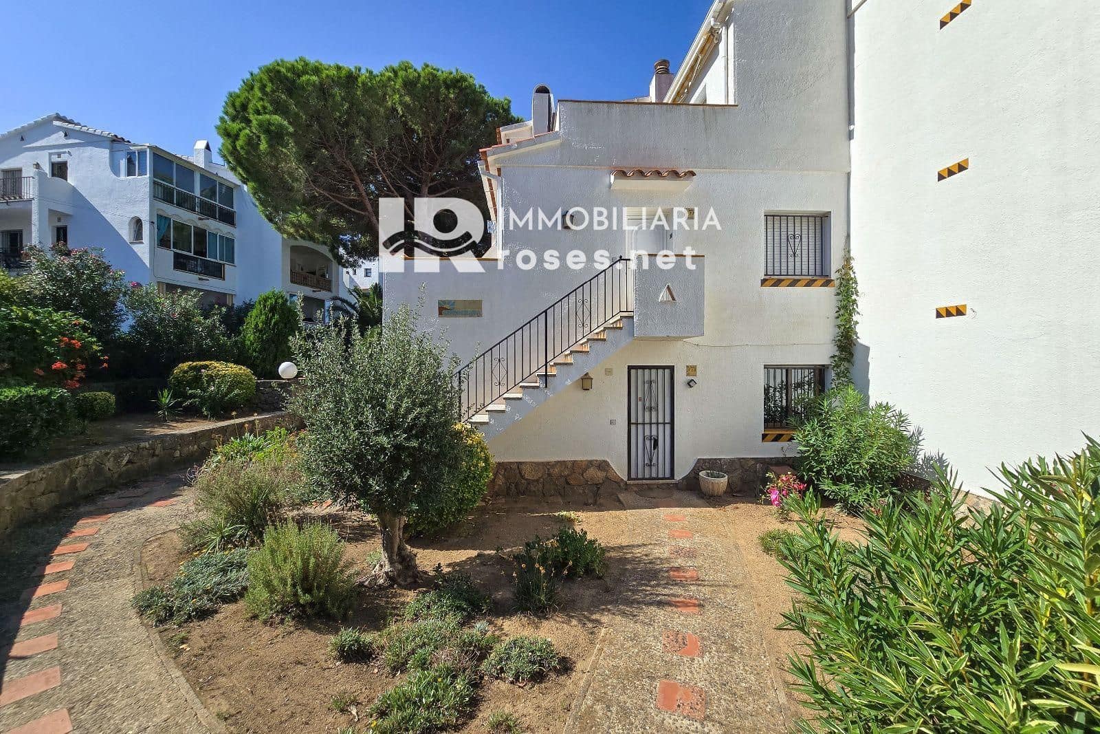 1 Zimmer Wohnung zu verkaufen in Roses mit Pool Garage - 139.500 € (Ref: 10133499)