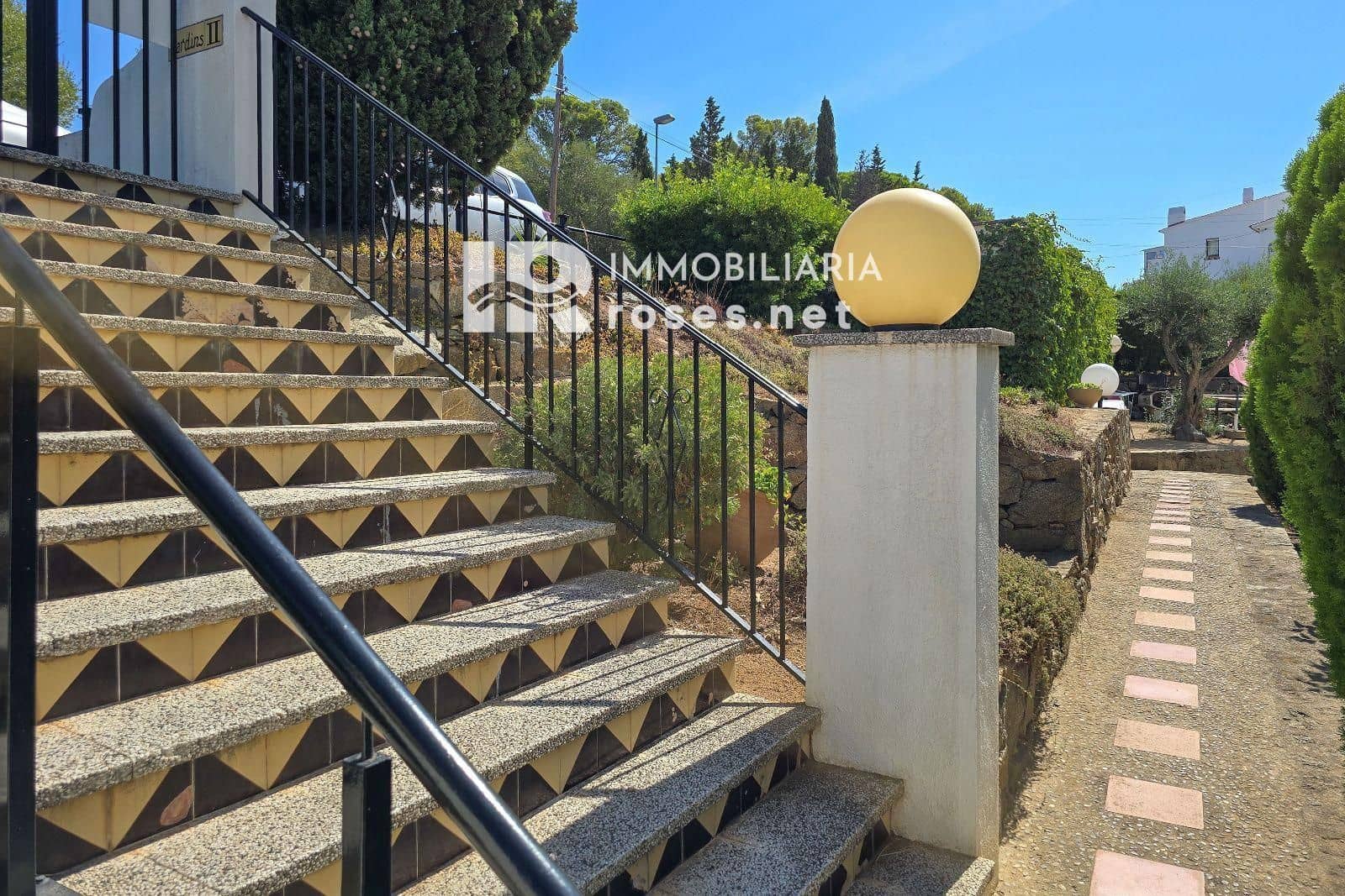 1 Zimmer Wohnung zu verkaufen in Roses mit Pool Garage - 139.500 € (Ref: 10133499)