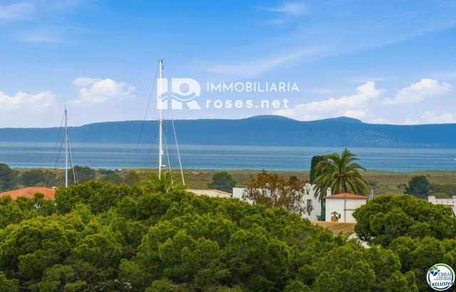 2 chambre Appartement à vendre à Santa Margarida, Roses avec piscine garage - 225 000 € (Ref: 10136323)
